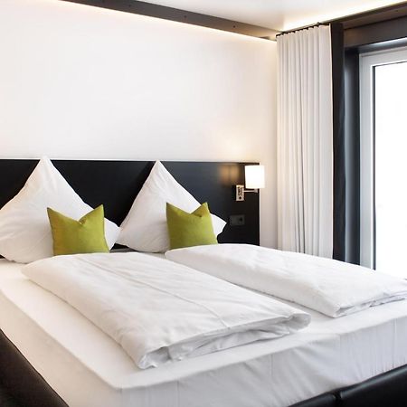 Blb Hotel By Wmm Hotels Blaubeuren Bagian luar foto